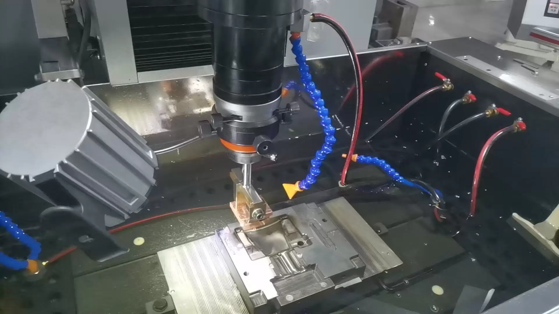 CNC Numerical Control Center